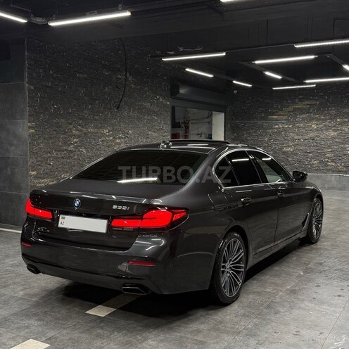 BMW 530 2021, 150,000 km - 2.0 л - Bakı