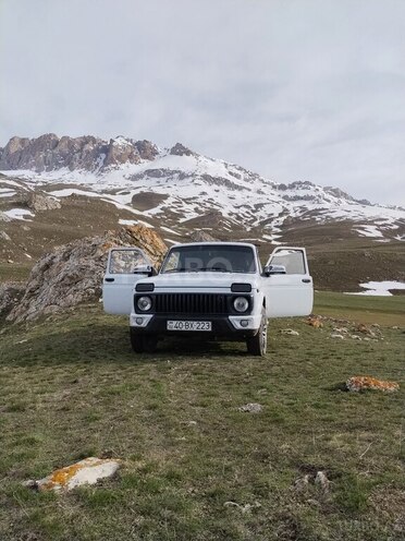 LADA (VAZ) Niva 2009, 134,000 km - 1.7 l - Quba