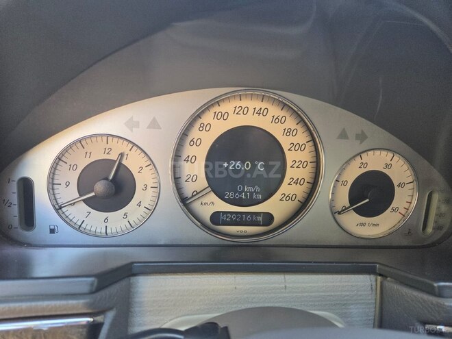 Mercedes E 270 2002, 429,300 km - 2.7 l - Bakı