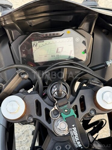 Yamaha R15 V4 2023, 8,000 km - 0.2 l - Bakı