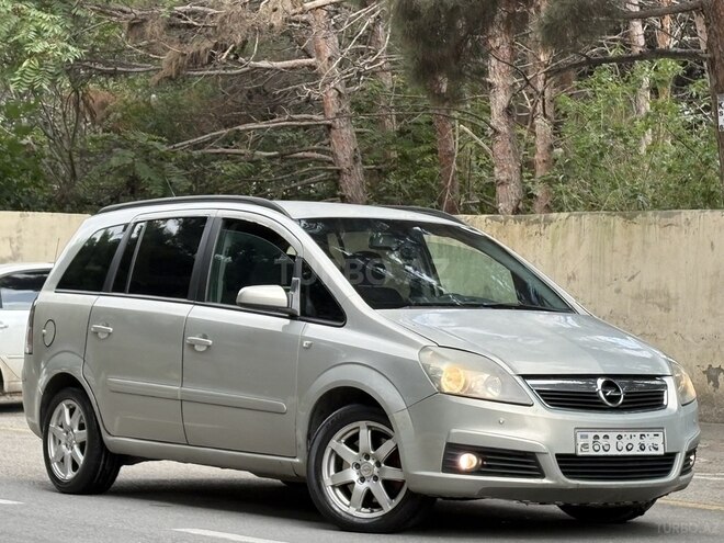 Opel Zafira 2006, 245,000 km - 1.9 л - Bakı