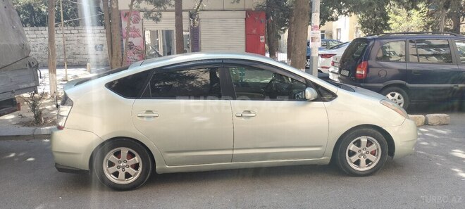Toyota Prius 2006, 260,000 km - 1.5 l - Bakı