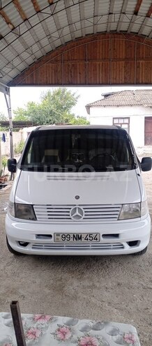 Mercedes  2000, 526,134 km - 2.1 l - Salyan