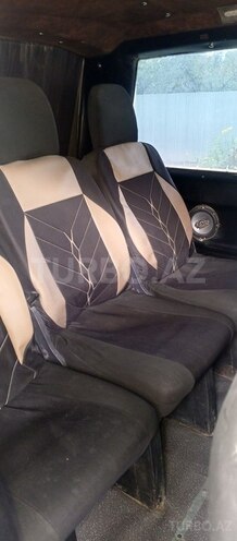 Mercedes  2000, 526,134 km - 2.1 l - Salyan
