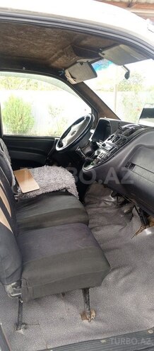 Mercedes  2000, 526,134 km - 2.1 l - Salyan