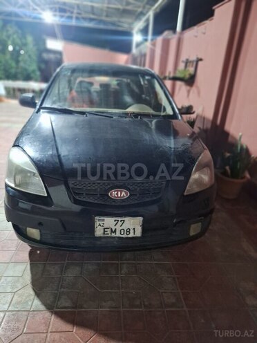 Kia Rio 2006, 300,000 km - 1.5 l - Biləsuvar