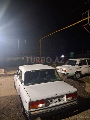 LADA (VAZ) 2107 2005, 120,000 km - 1.6 l - Qazax