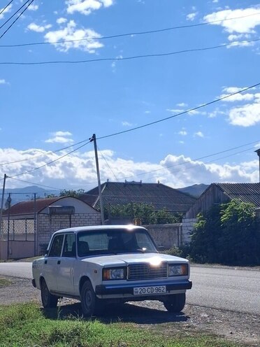 LADA (VAZ) 2107 2005, 120,000 km - 1.6 l - Qazax