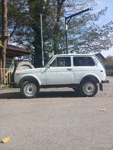 LADA (VAZ) Niva 1988, 250,000 km - 1.6 l - Oğuz