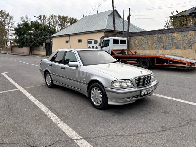 Mercedes C 180 2000, 292,000 km - 1.8 l - Göyçay
