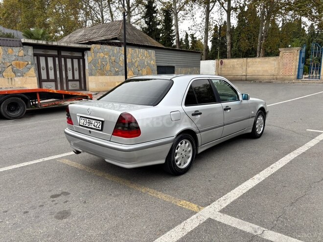 Mercedes C 180 2000, 292,000 km - 1.8 l - Göyçay