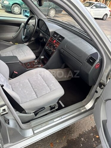Mercedes C 180 2000, 292,000 km - 1.8 l - Göyçay