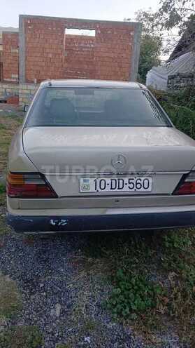 Mercedes 230 E 1989, 350,000 km - 2.3 l - Qax
