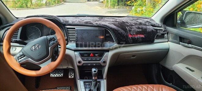 Hyundai Elantra 2016, 224,986 km - 2.0 l - Sumqayıt