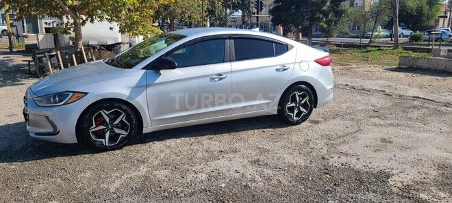 Hyundai Elantra 2016, 224,986 km - 2.0 l - Sumqayıt