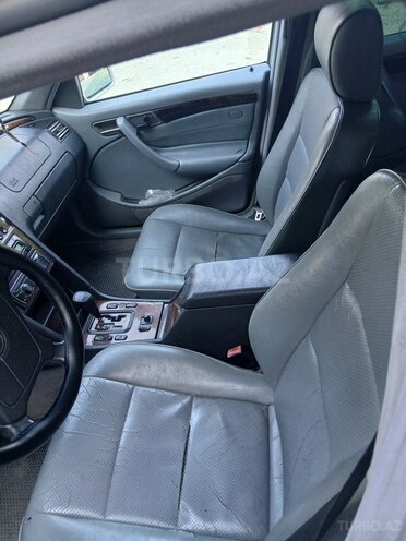 Mercedes C 280 1999, 324,656 km - 2.8 l - Qusar