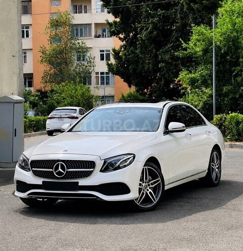Mercedes E 220 d 2017, 177,690 km - 2.0 l - Bakı
