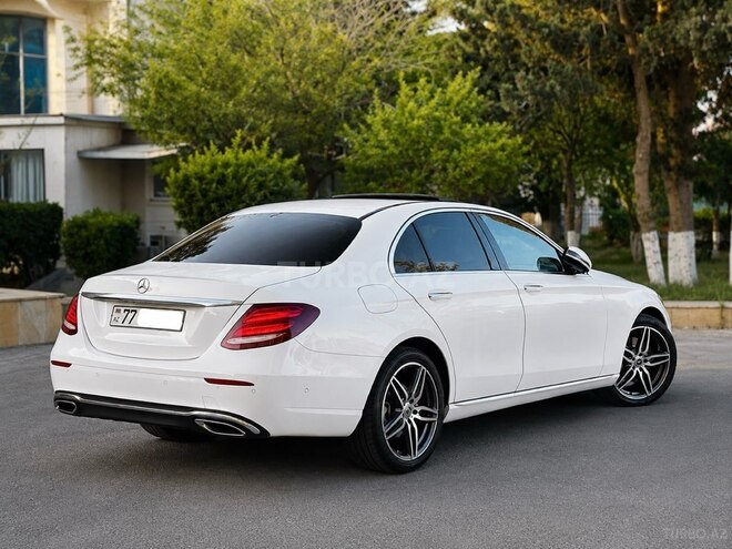 Mercedes E 220 d 2017, 177,690 km - 2.0 l - Bakı
