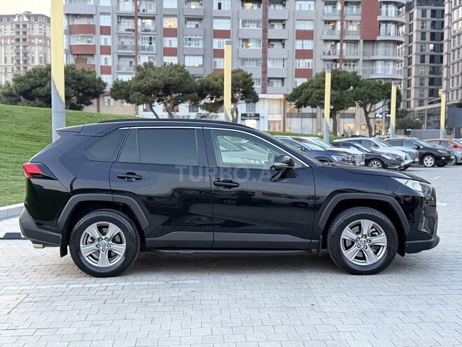 Toyota RAV4 2022, 68,000 km - 2.0 л - Bakı