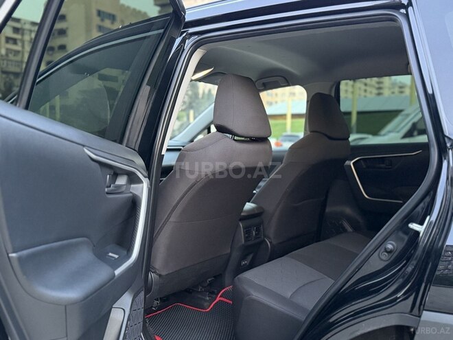 Toyota RAV4 2022, 68,000 km - 2.0 л - Bakı