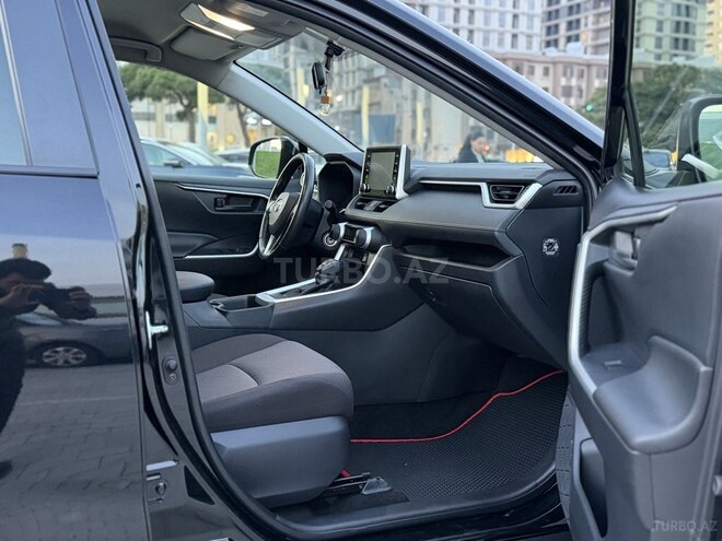 Toyota RAV4 2022, 68,000 km - 2.0 л - Bakı