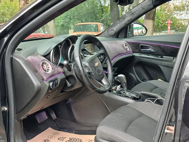 Chevrolet Cruze 2014, 318,000 km - 1.4 l - Göyçay