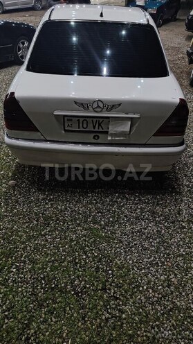 Mercedes C 250 1996, 450,000 km - 2.5 l - Sabirabad