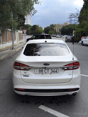 Ford Fusion (North America) 2018, 187,000 km - 2.0 l - Bakı
