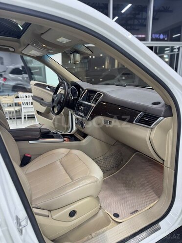 Mercedes GL 350 4MATIC 2015, 277,000 km - 3.0 l - Bakı