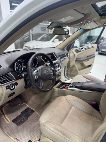 Mercedes GL 350 4MATIC 2015, 277,000 km - 3.0 l - Bakı