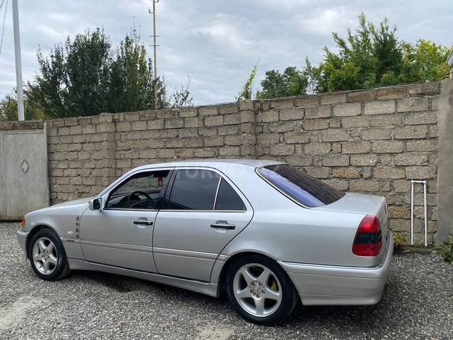 Mercedes C 180 1998, 325,566 km - 1.8 l - Xaçmaz