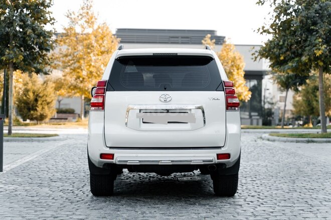 Toyota Land Cruiser Prado 2010, 244,000 km - 2.7 l - Bakı
