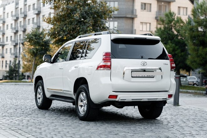 Toyota Land Cruiser Prado 2010, 244,000 km - 2.7 l - Bakı