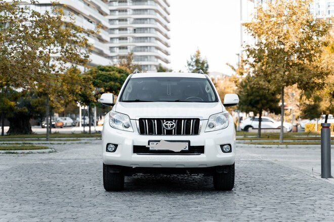 Toyota Land Cruiser Prado 2010, 244,000 km - 2.7 l - Bakı