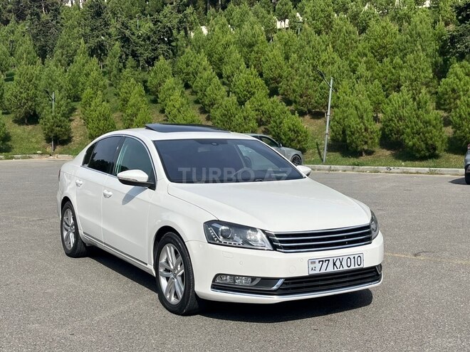 Volkswagen Passat 2011, 250,000 km - 1.8 л - Bakı