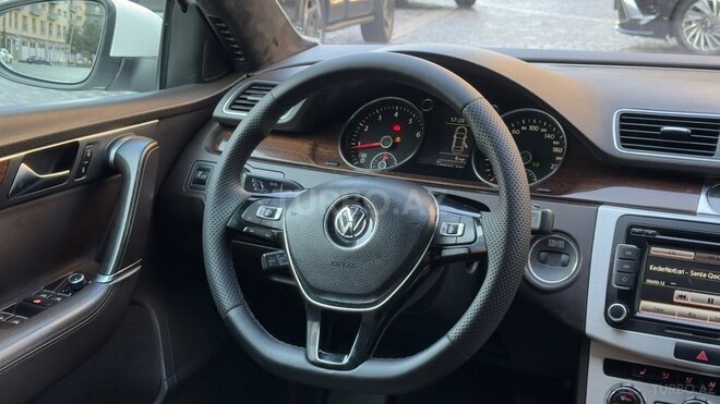 Volkswagen Passat 2011, 250,000 km - 1.8 л - Bakı