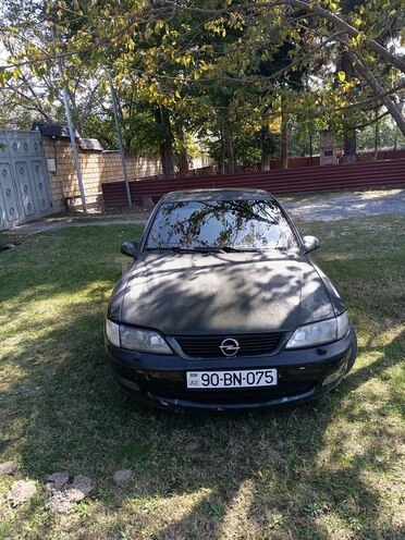 Opel Vectra 1998, 245,000 km - 2.0 l - Oğuz