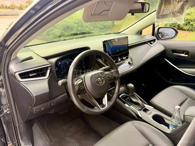 Toyota Corolla 2025, 27,000 km - 1.8 l - Bakı