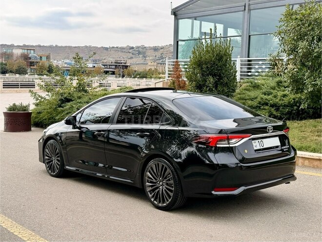 Toyota Corolla 2025, 27,000 km - 1.8 l - Bakı
