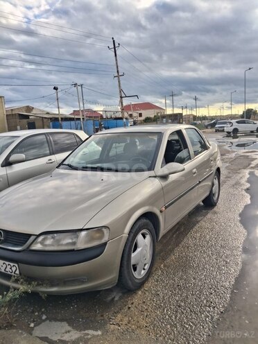 Opel Vectra 1997, 315,000 km - 1.8 l - Bakı