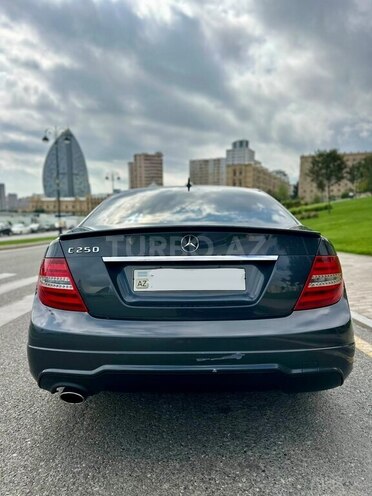 Mercedes C 250 2013, 151,000 km - 1.8 l - Bakı