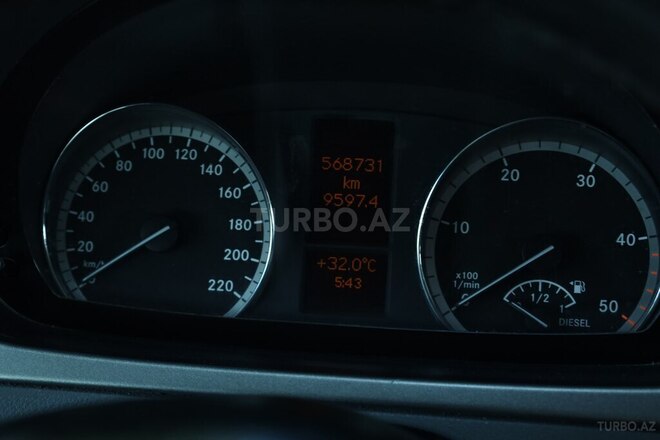 Mercedes  2007, 500,000 km - 2.1 l - Masallı