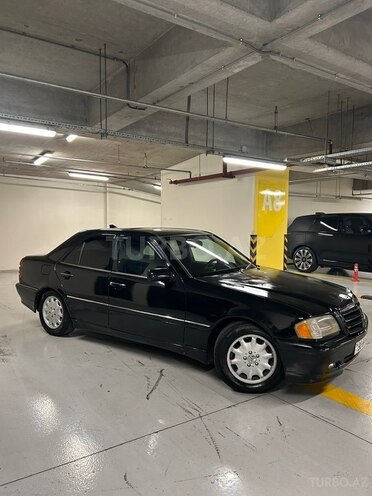Mercedes C 220 1996, 372,000 km - 2.2 l - Gəncə