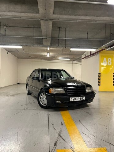 Mercedes C 220 1996, 372,000 km - 2.2 l - Gəncə