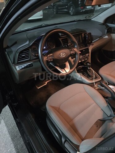 Hyundai Elantra 2019, 124,563 km - 2.0 l - Bakı
