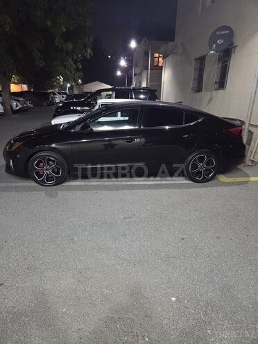 Hyundai Elantra 2019, 124,563 km - 2.0 l - Bakı