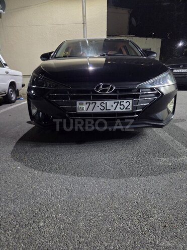 Hyundai Elantra 2019, 124,563 km - 2.0 l - Bakı
