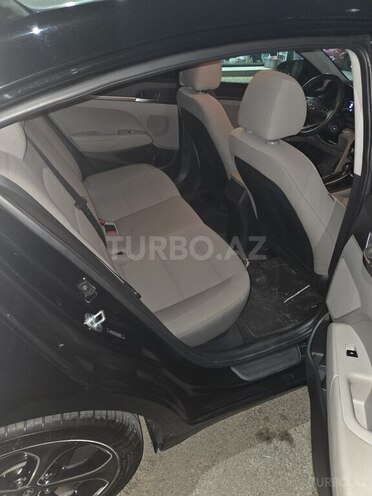 Hyundai Elantra 2019, 124,563 km - 2.0 l - Bakı