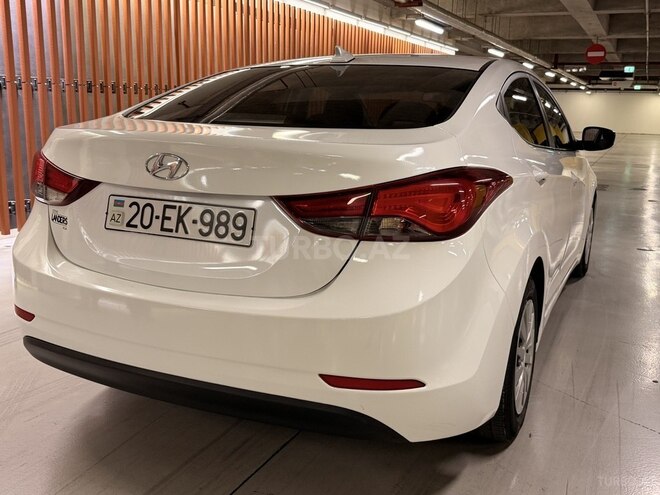 Hyundai Elantra 2015, 126,000 km - 1.8 l - Gəncə