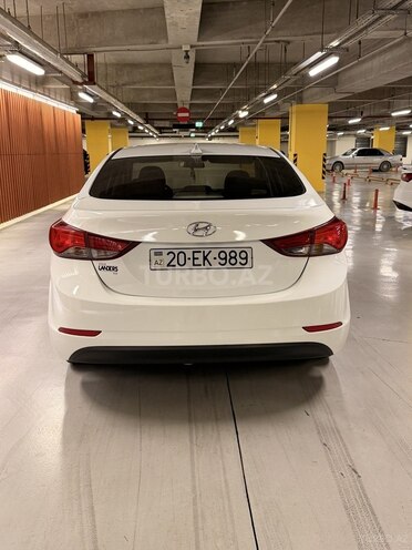 Hyundai Elantra 2015, 126,000 km - 1.8 l - Gəncə